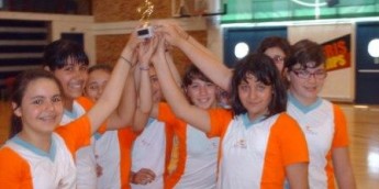 Σχολή Χατζήβεη - 2η Θέση στο Handball - 19/5/2011