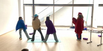 Σχολή Χατζήβεη - Ανατρεπτικά Χριστούγεννα στο Μάθημα Θεάτρου - 24/11/2025