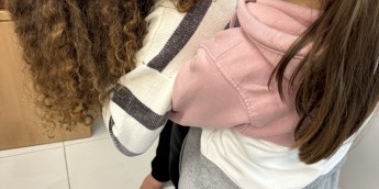 Σχολή Χατζήβεη - Πρώτες Βοήθειες από τον Ερυθρό Σταυρό - 1/12/2025 Σχολή Χατζήβεη - Πρώτες Βοήθειες από τον Ερυθρό Σταυρό - 1/12/2025