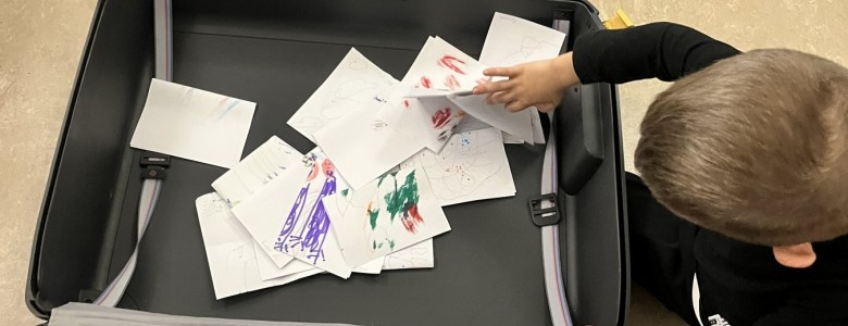 Σχολή Χατζήβεη - Η Βαλίτσα των Συναισθημάτων - 1/12/2025 Σχολή Χατζήβεη - Η Βαλίτσα των Συναισθημάτων - 1/12/2025