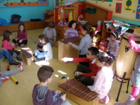 Σχολή Χατζήβεη - Μουσικό Εργαστήρι - 20/12/2012 Σχολή Χατζήβεη - Μουσικό Εργαστήρι - 20/12/2012