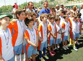 Σχολή Χατζήβεη - Τουρνουά Paradise «Ευ Αγωνίζεσθαι» - 10/6/2013 Σχολή Χατζήβεη - Τουρνουά Paradise «Ευ Αγωνίζεσθαι» - 10/6/2013