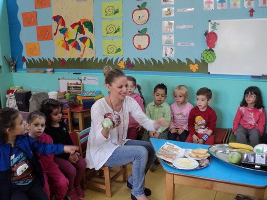 Σχολή Χατζήβεη - Η Αξία Του Πρωινού - 1/11/2013 Σχολή Χατζήβεη - Η Αξία Του Πρωινού - 1/11/2013