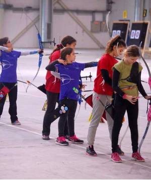 Σχολή Χατζήβεη - Εξαιρετικές επιδόσεις μαθήτριάς μας στην Τοξοβολία. - 2/6/2015 Σχολή Χατζήβεη - Εξαιρετικές επιδόσεις μαθήτριάς μας στην Τοξοβολία. - 2/6/2015