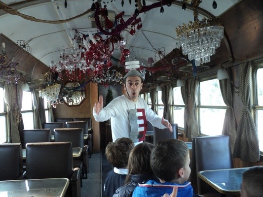 Σχολή Χατζήβεη - Θεατρικός Χειμώνας! - 4/1/2016 Σχολή Χατζήβεη - Θεατρικός Χειμώνας! - 4/1/2016