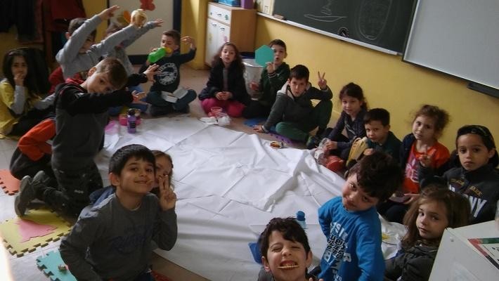 Σχολή Χατζήβεη - Τρώμε πρωινό στην Τάξη! - 6/4/2017 Σχολή Χατζήβεη - Τρώμε πρωινό στην Τάξη! - 6/4/2017