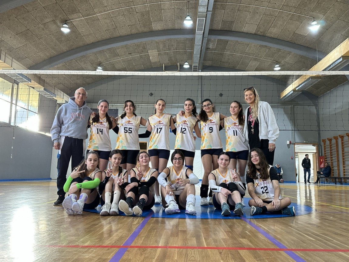 Σχολή Χατζήβεη - Αγώνες Βόλεϊ Κοριτσιών Γυμνασίου - 9/2/2026 Σχολή Χατζήβεη - Αγώνες Βόλεϊ Κοριτσιών Γυμνασίου - 9/2/2026