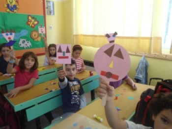 Φτιάχνουμε Σχηματοφατσούλες! Φτιάχνουμε Σχηματοφατσούλες!