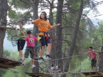 Οι Τελειόφοιτοι στο Adventure Park