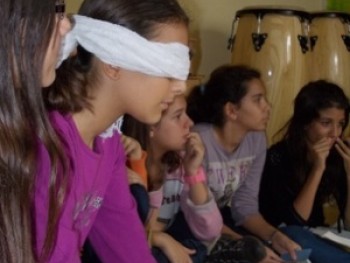 Συνάντηση με τη συγγραφέα κ. Βαρβαρέσου Συνάντηση με τη συγγραφέα κ. Βαρβαρέσου