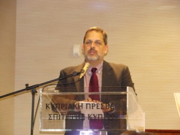 Της Κύπρου μας τα παραμύθια