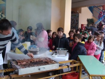 Γιορτάσαμε την Τσικνοπέμπτη! Γιορτάσαμε την Τσικνοπέμπτη!