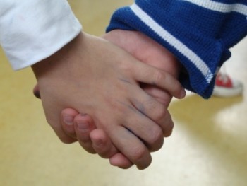Το Δέντρο της Αλληλεγγύης Το Δέντρο της Αλληλεγγύης