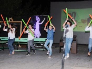 80 χρόνια Σχολή Χατζήβεη: Η ιστορία μέσα από ένα ημερολόγιο 80 χρόνια Σχολή Χατζήβεη: Η ιστορία μέσα από ένα ημερολόγιο