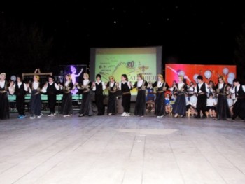 80 χρόνια Σχολή Χατζήβεη: Η ιστορία μέσα από ένα ημερολόγιο 80 χρόνια Σχολή Χατζήβεη: Η ιστορία μέσα από ένα ημερολόγιο