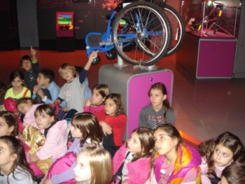 Εκπαιδευτική Επίσκεψη στον Ελληνικό Κόσμο Εκπαιδευτική Επίσκεψη στον Ελληνικό Κόσμο