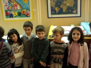 Μαθαίνοντας για τη Unicef Μαθαίνοντας για τη Unicef
