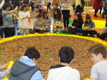 Κατάρριψη του ρεκόρ Γκίνες στο Origami; Κατάρριψη του ρεκόρ Γκίνες στο Origami;