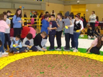 Κατάρριψη του ρεκόρ Γκίνες στο Origami; Κατάρριψη του ρεκόρ Γκίνες στο Origami;