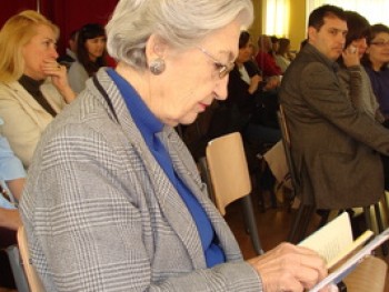 Επικοινωνία Στην Οικογένεια τον καιρό της Κρίσης Επικοινωνία Στην Οικογένεια τον καιρό της Κρίσης