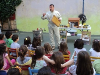 Μαθαίνω την τέχνη του Μελισσουργού