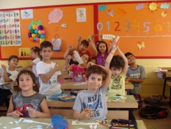 Όλοι Γεννιόμαστε Ελεύθεροι Όλοι Γεννιόμαστε Ελεύθεροι