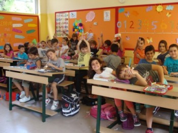 Όλοι Γεννιόμαστε Ελεύθεροι Όλοι Γεννιόμαστε Ελεύθεροι