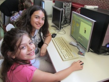 Codeweek – Μικροί προγραμματιστές εν δράσει Codeweek – Μικροί προγραμματιστές εν δράσει