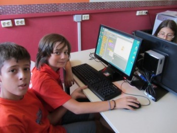 Codeweek – Μικροί προγραμματιστές εν δράσει Codeweek – Μικροί προγραμματιστές εν δράσει