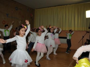Μια ημέρα στην Ευτυχούπολη! Μια ημέρα στην Ευτυχούπολη!