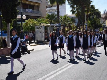 Υποδειγματική Εμφάνιση στην Παρελαση! Υποδειγματική Εμφάνιση στην Παρελαση!