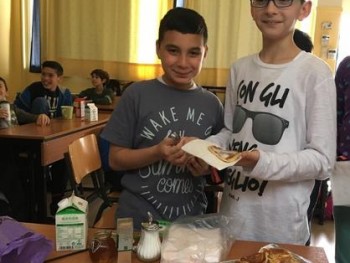 Τρώμε πρωινό στην Τάξη!