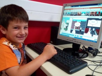 Στο Μάθημα Υπολογιστών! Στο Μάθημα Υπολογιστών!