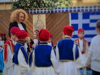 Σχολή Χατζήβεη - Γιορτάζουμε την 25η στο Νηπιαγωγείο! - 24/3/2023