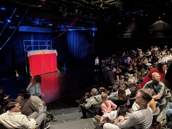 Σχολή Χατζήβεη - Οικογενειακό Θέατρο - 1/12/2025 Σχολή Χατζήβεη - Οικογενειακό Θέατρο - 1/12/2025