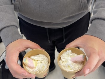 Σχολή Χατζήβεη - Λογοτεχνία και Σοκολάτα: Μια Γλυκιά Συνάντηση - 22/12/2025 Σχολή Χατζήβεη - Λογοτεχνία και Σοκολάτα: Μια Γλυκιά Συνάντηση - 22/12/2025