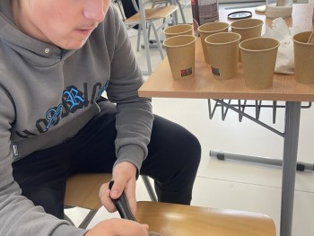 Σχολή Χατζήβεη - Λογοτεχνία και Σοκολάτα: Μια Γλυκιά Συνάντηση - 22/12/2025 Σχολή Χατζήβεη - Λογοτεχνία και Σοκολάτα: Μια Γλυκιά Συνάντηση - 22/12/2025