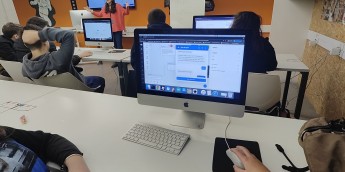 Σχολή Χατζήβεη - Επίσκεψη της Γ΄ Γυμνασίου στο UTech Lab - 16/2/2026 Σχολή Χατζήβεη - Επίσκεψη της Γ΄ Γυμνασίου στο UTech Lab - 16/2/2026