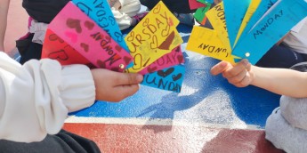 Σχολή Χατζήβεη - English Play – Days of the Week  - 2/4/2026