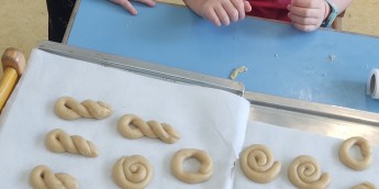 Σχολή Χατζήβεη - Ζυμώνοντας Μουστοκούλουρα - 14/10/2026