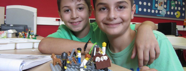 Σχολή Χατζήβεη - Δημοτικό -Πρόγραμμα Ανάδειξης Δεξιοτήτων - LegoStories