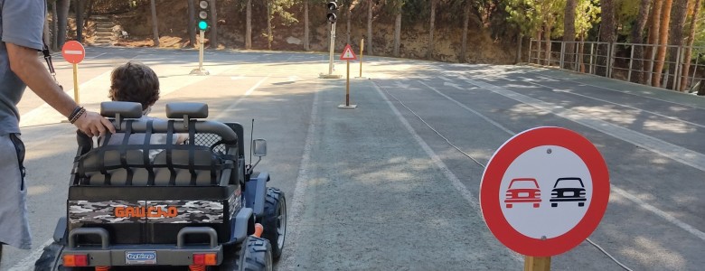 Σχολή Χατζήβεη -  We train in Road Safety! - 4/11/2021