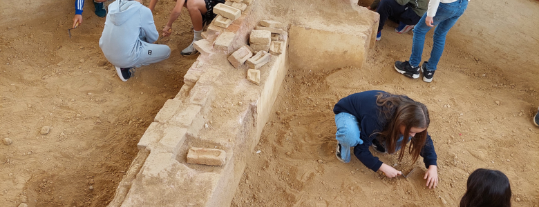 Σχολή Χατζήβεη - Ταξίδι στον Χρόνο - 11/5/2023