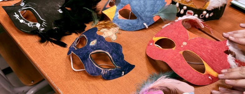 Σχολή Χατζήβεη - Φτιάχνοντας τις Θεατρικές μας Μάσκες! - 19/3/2026