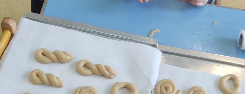 Σχολή Χατζήβεη - Ζυμώνοντας Μουστοκούλουρα - 14/10/2026 Σχολή Χατζήβεη - Ζυμώνοντας Μουστοκούλουρα - 14/10/2026