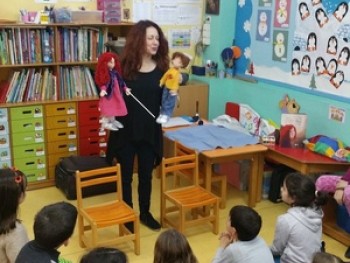 Φένια η Αγαπημένη των Ήχων