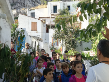 Σχολή Χατζήβεη - Eκδρομή… στον χρόνo! - 9/10/2017