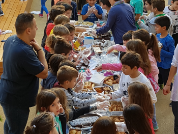 Σχολή Χατζήβεη - Το Παζαράκι της Β&#039; τάξης! - 16/10/2017