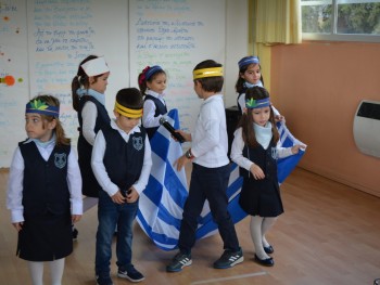 Σχολή Χατζήβεη - Γιορτάσαμε το ΟΧΙ - 28/10/2017