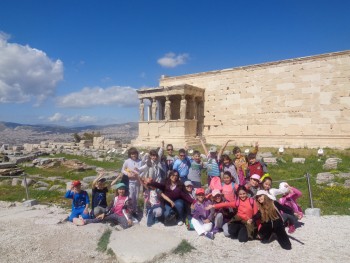 Σχολή Χατζήβεη - Επίσκεψη στον αρχαιολογικό χώρο της Ακρόπολης! - 26/3/2018